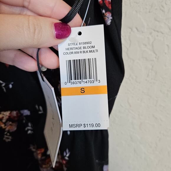 1. State Black Floral Wide Leg Jumpsuit Women's Small Dark Romantic - Picture 9 of 10